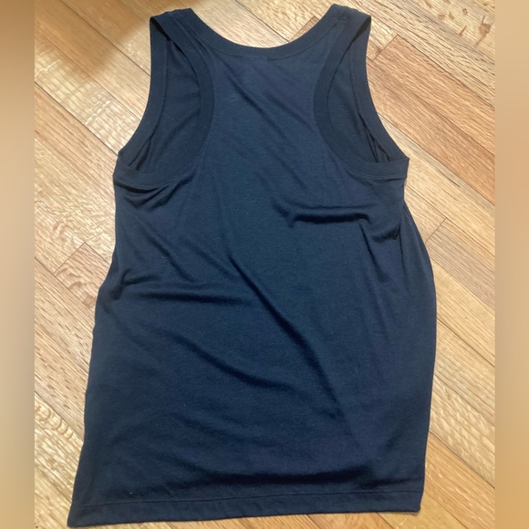 Nike Tank Top - Picture 2 of 4